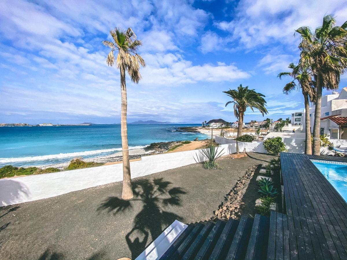 Villa Los Flamencos By Veaco- Beachfront & Pool Corralejo Exterior photo